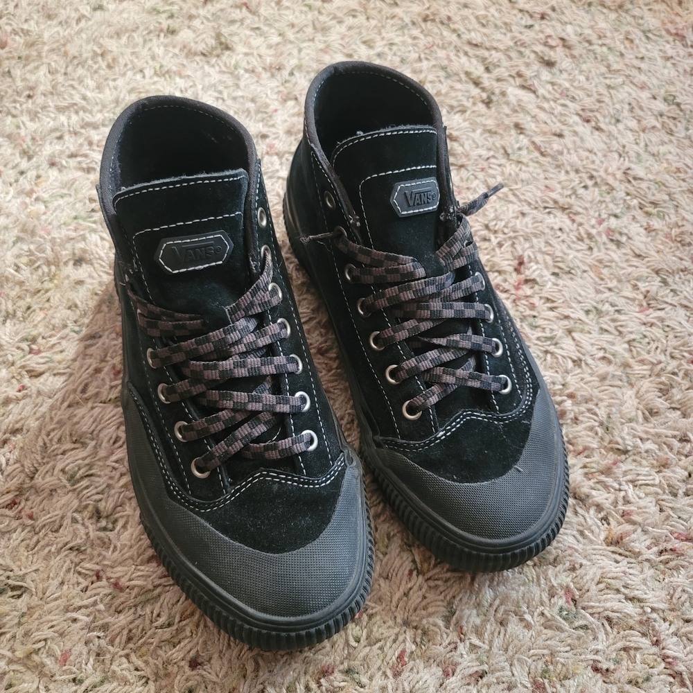 Vans Black Leather Suede High-Tops